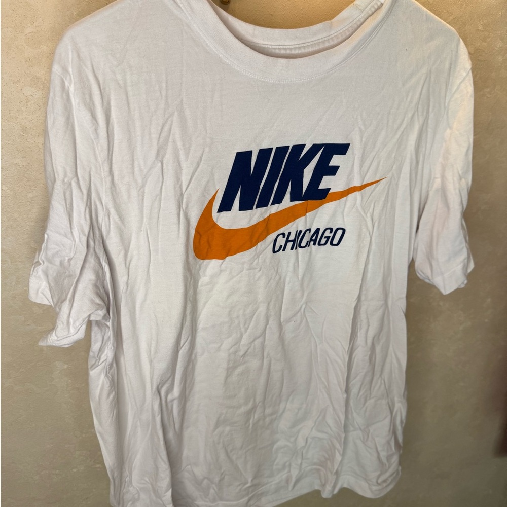 Nike Beige T-Shirt with Navy Logo